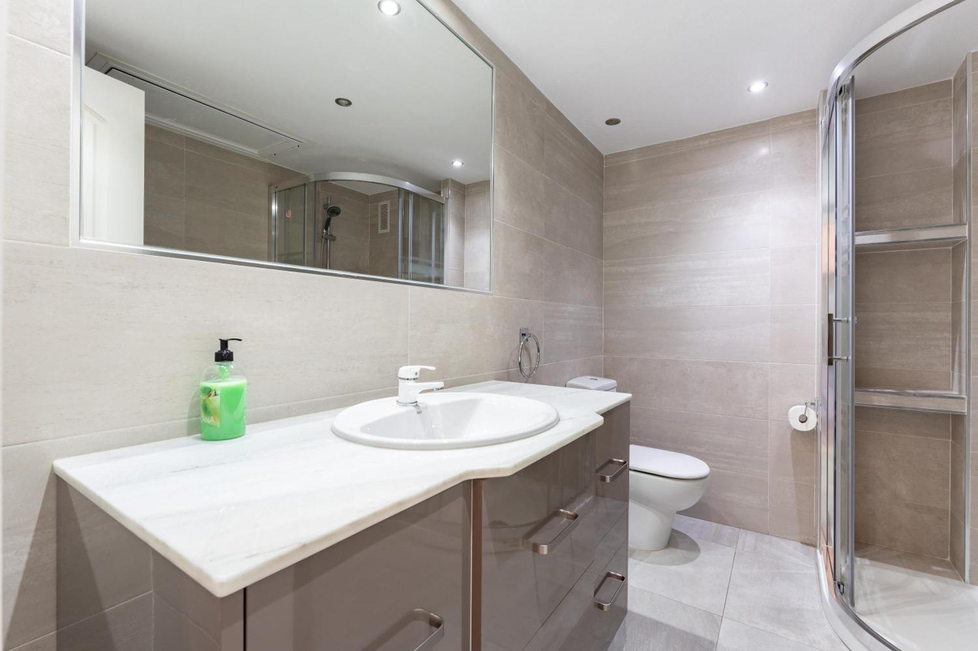 Pyr Studio Apt Partial Seaview Fuengirola Exterior foto