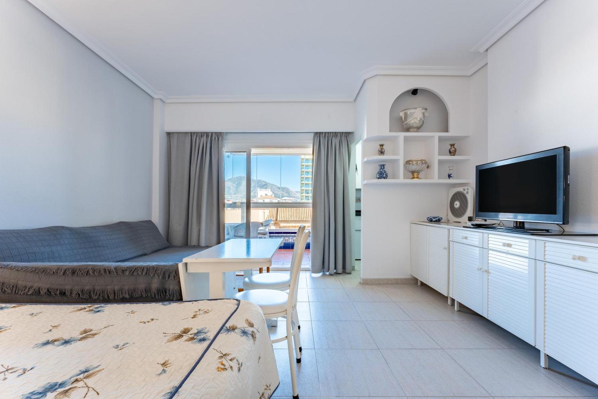Pyr Studio Apt Partial Seaview Fuengirola Exterior foto