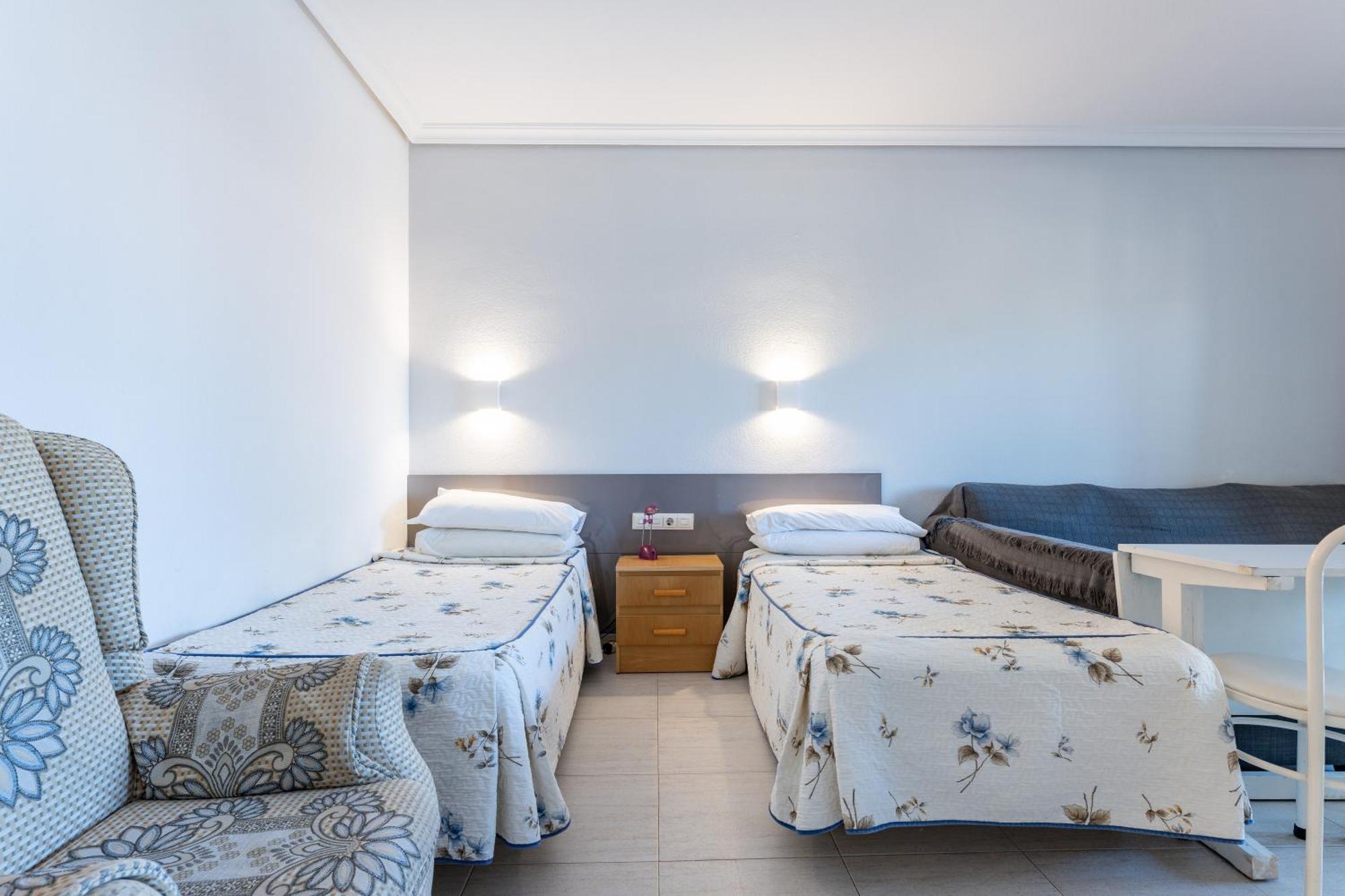 Pyr Studio Apt Partial Seaview Fuengirola Exterior foto